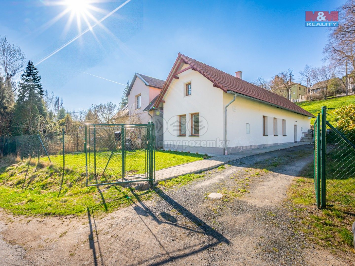 Prodej rodinný dům - Hlavní, Všestary, 74 m²