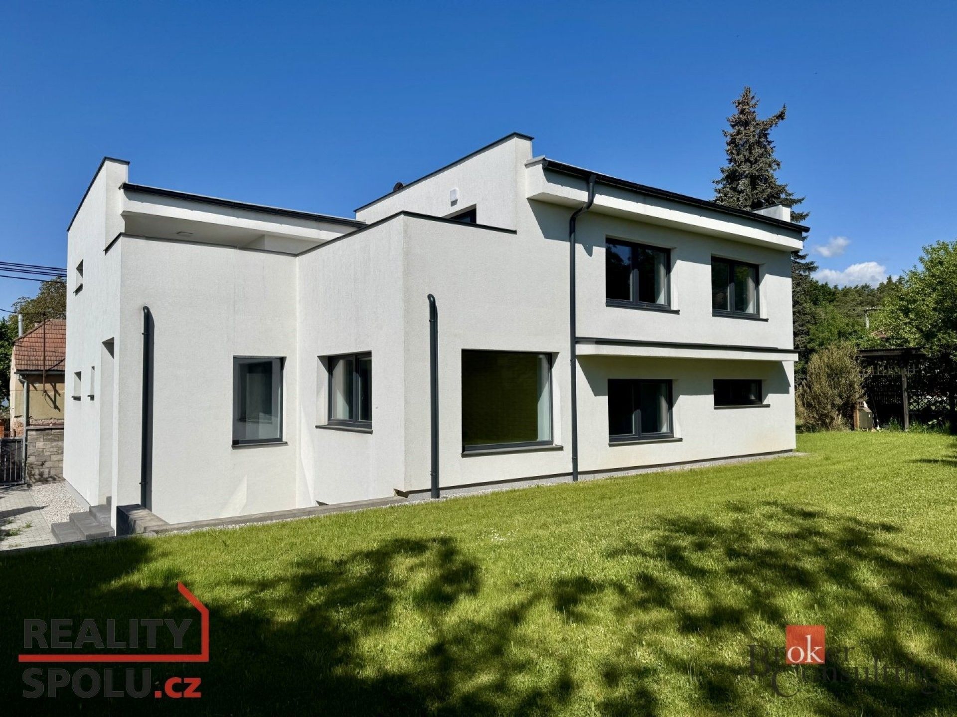 Rodinné domy, Pionýrská, Líně, 247 m²