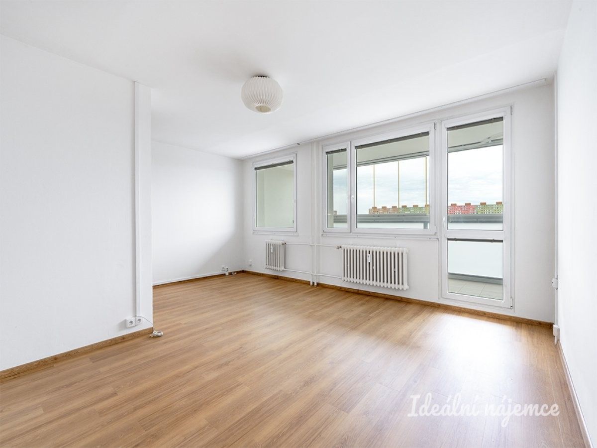 1+kk, Zelenohorská, Praha, 43 m²