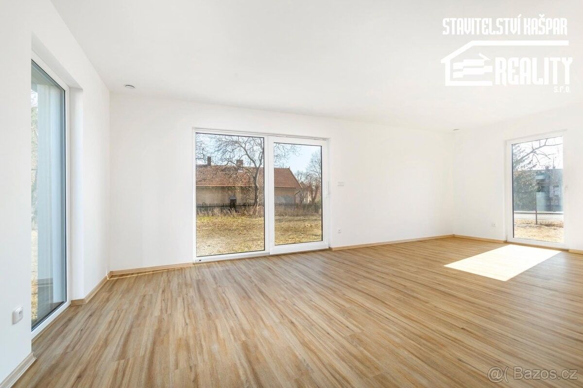 Prodej dům - Vápno u Přelouče, 533 16, 980 m²