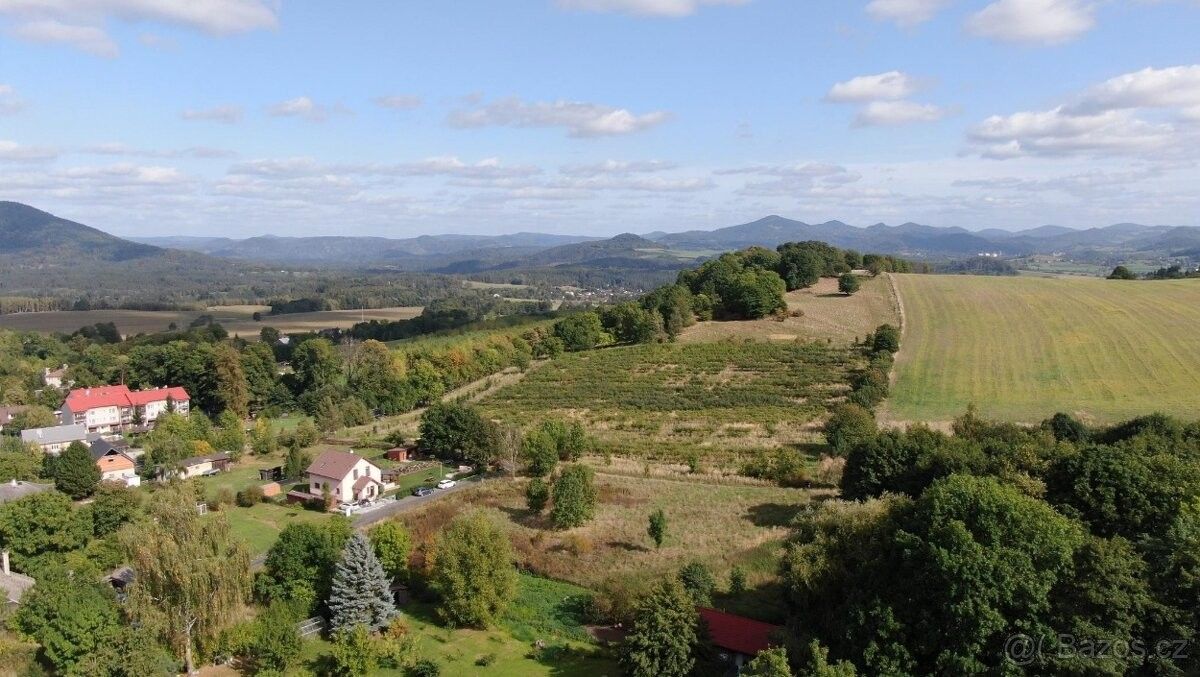 Prodej pozemek pro bydlení - Děčín, 405 02, 1 061 m²