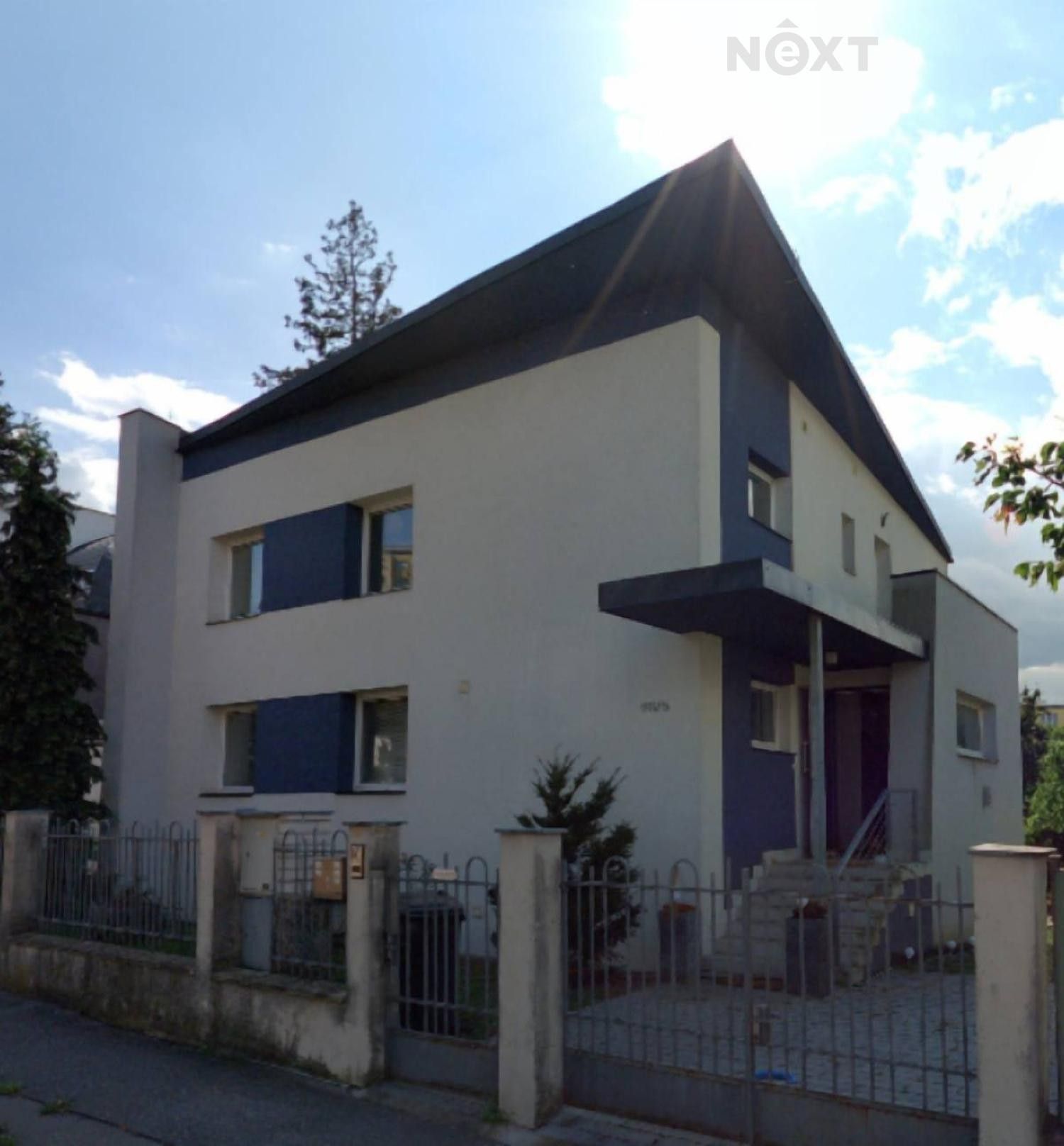 Prodej rodinný dům - Cholupická, Praha, 328 m²