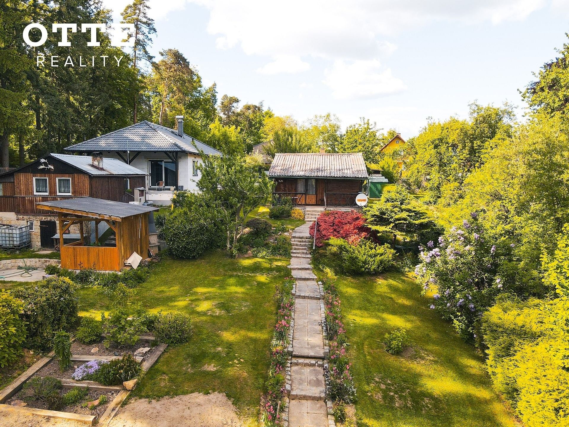 Prodej pozemek pro bydlení - Senec, Zruč-Senec, 786 m²