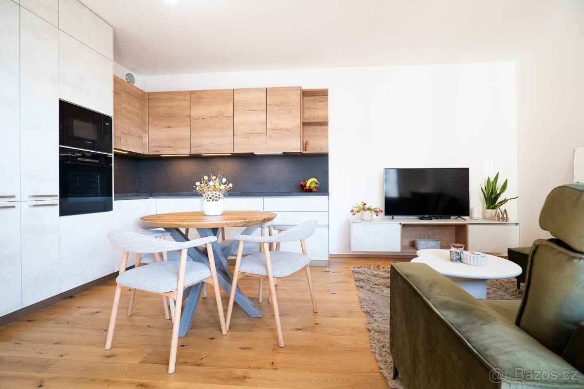 Prodej byt 2+kk - Praha, 140 00, 57 m²