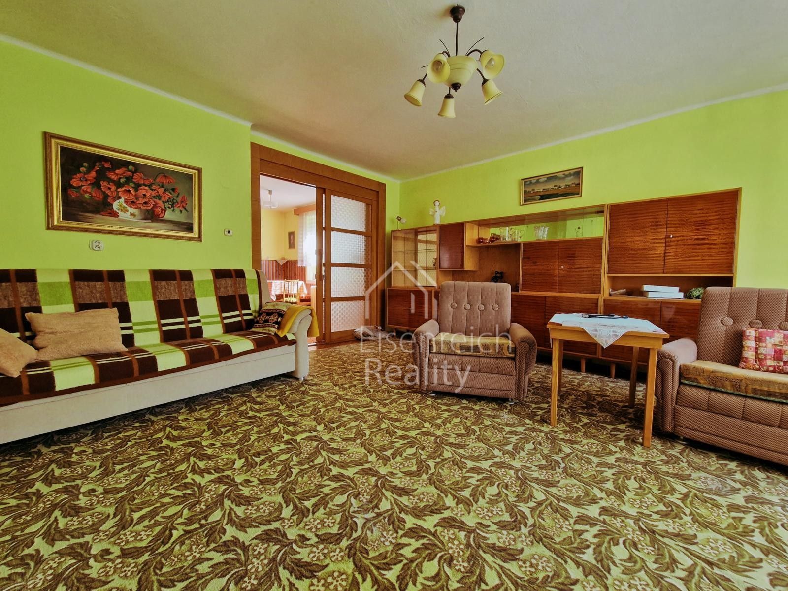 Prodej rodinný dům - Vlkov, Náchod, 233 m²