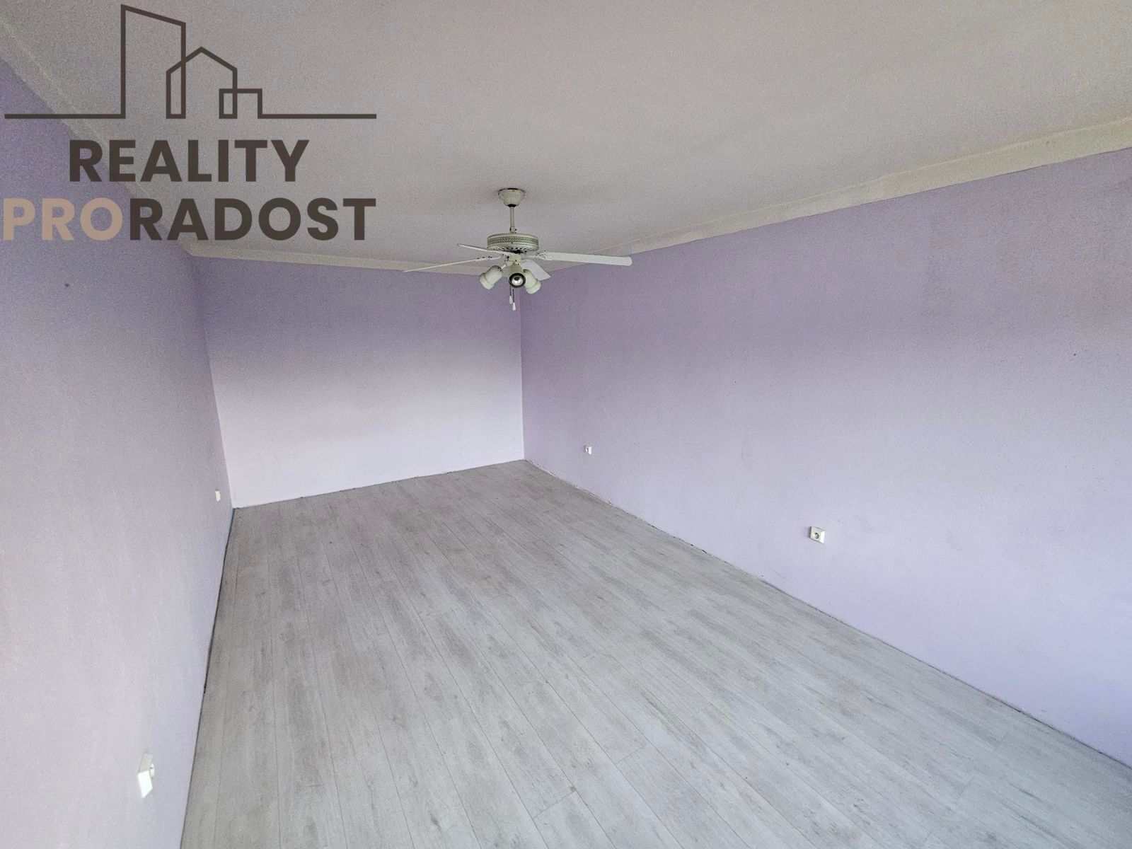Prodej rodinný dům - Hlavní, Kostomlaty pod Milešovkou, 200 m²