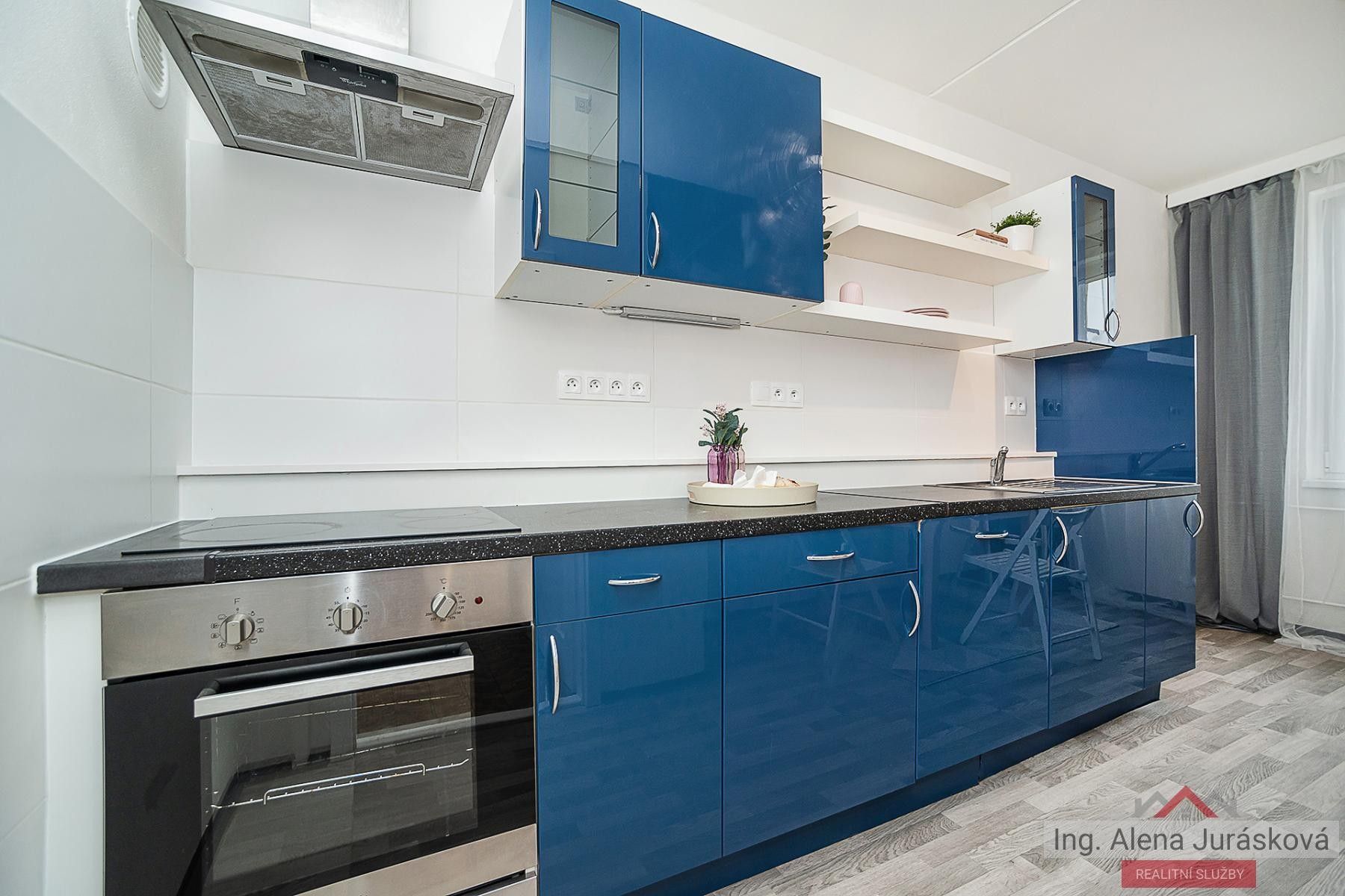 Prodej byt 3+1 - Werichova, Praha, 78 m²