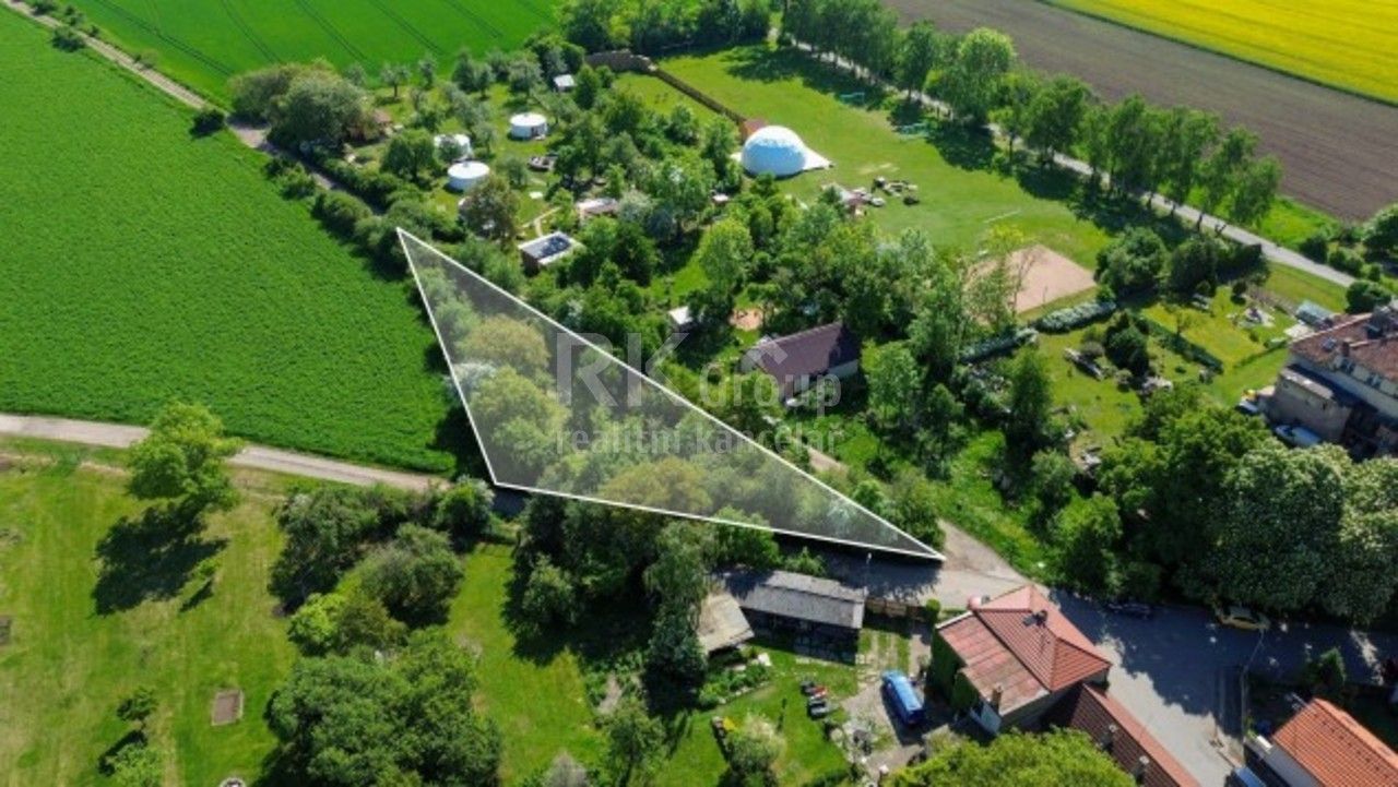 Prodej pozemek pro bydlení - Štolmíř, Český Brod, 972 m²