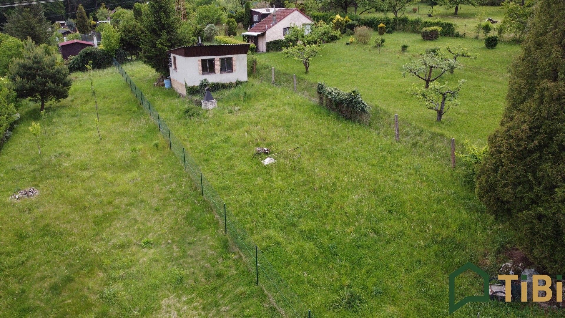 Zahrady, Olešná, Blansko, 594 m²