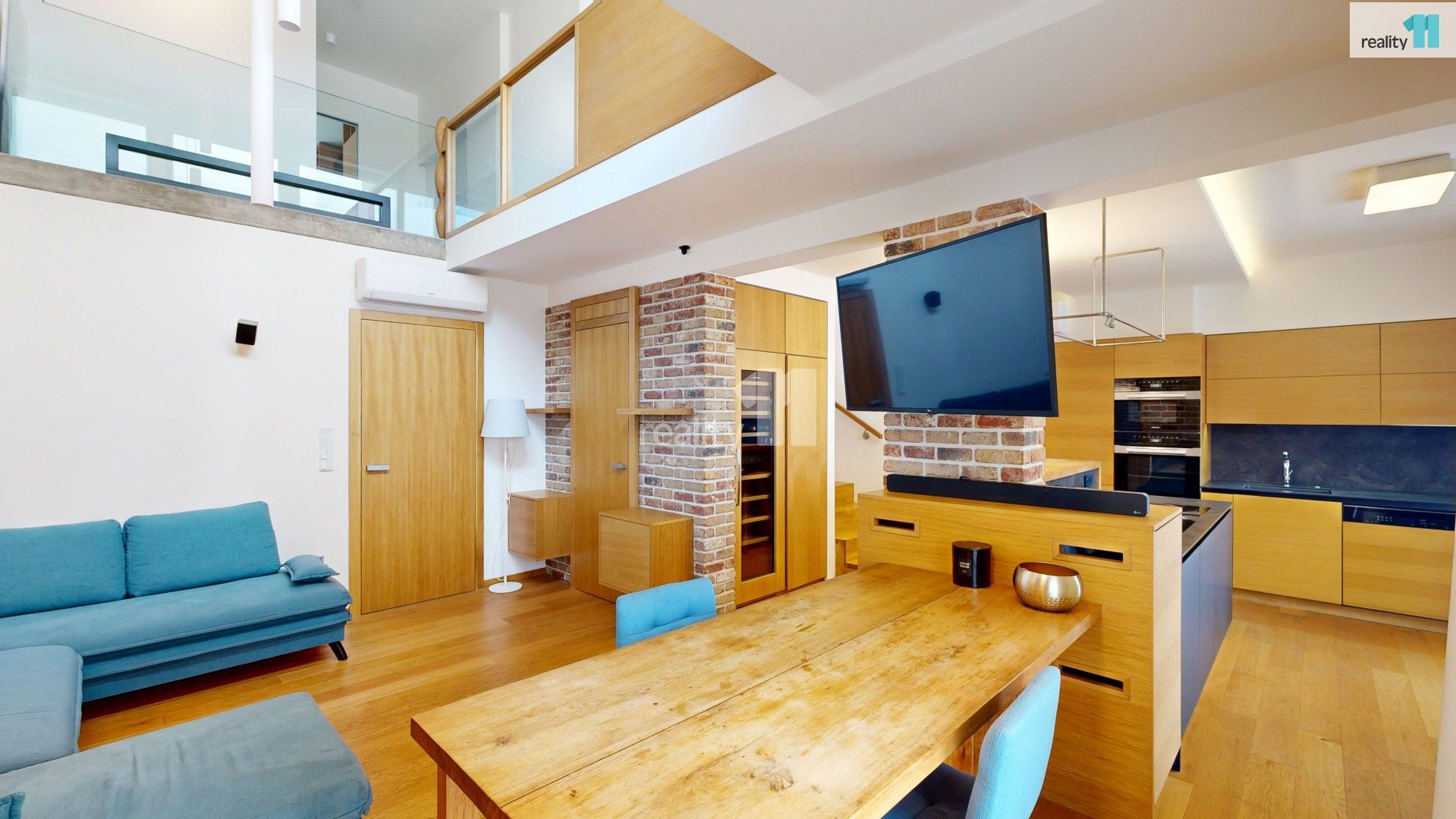 3+kk, Novovysočanská, Praha, 101 m²