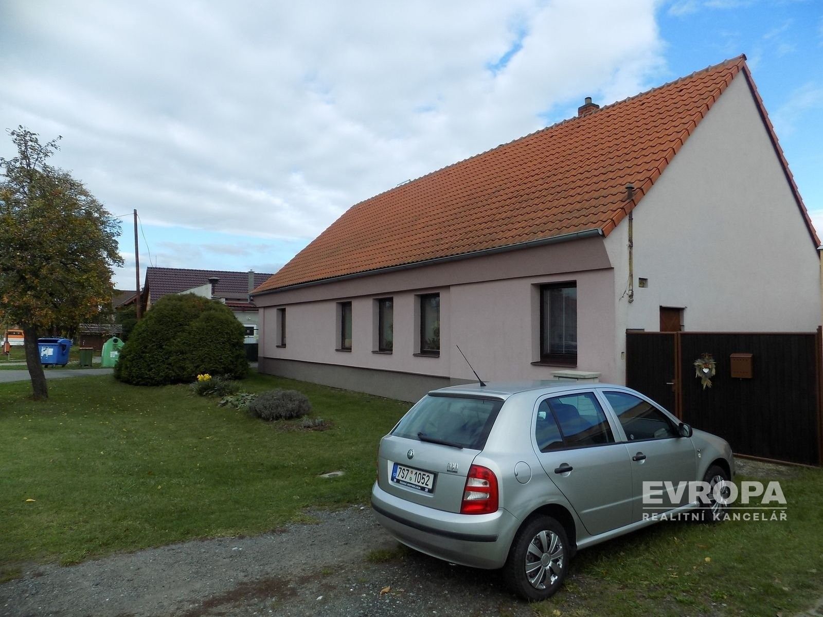 Prodej rodinný dům - Klipec, Pňov-Předhradí, 320 m²
