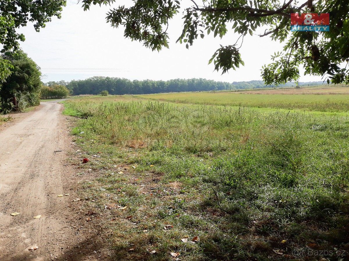 Prodej pozemek pro bydlení - Roudnice nad Labem, 413 01, 860 m²
