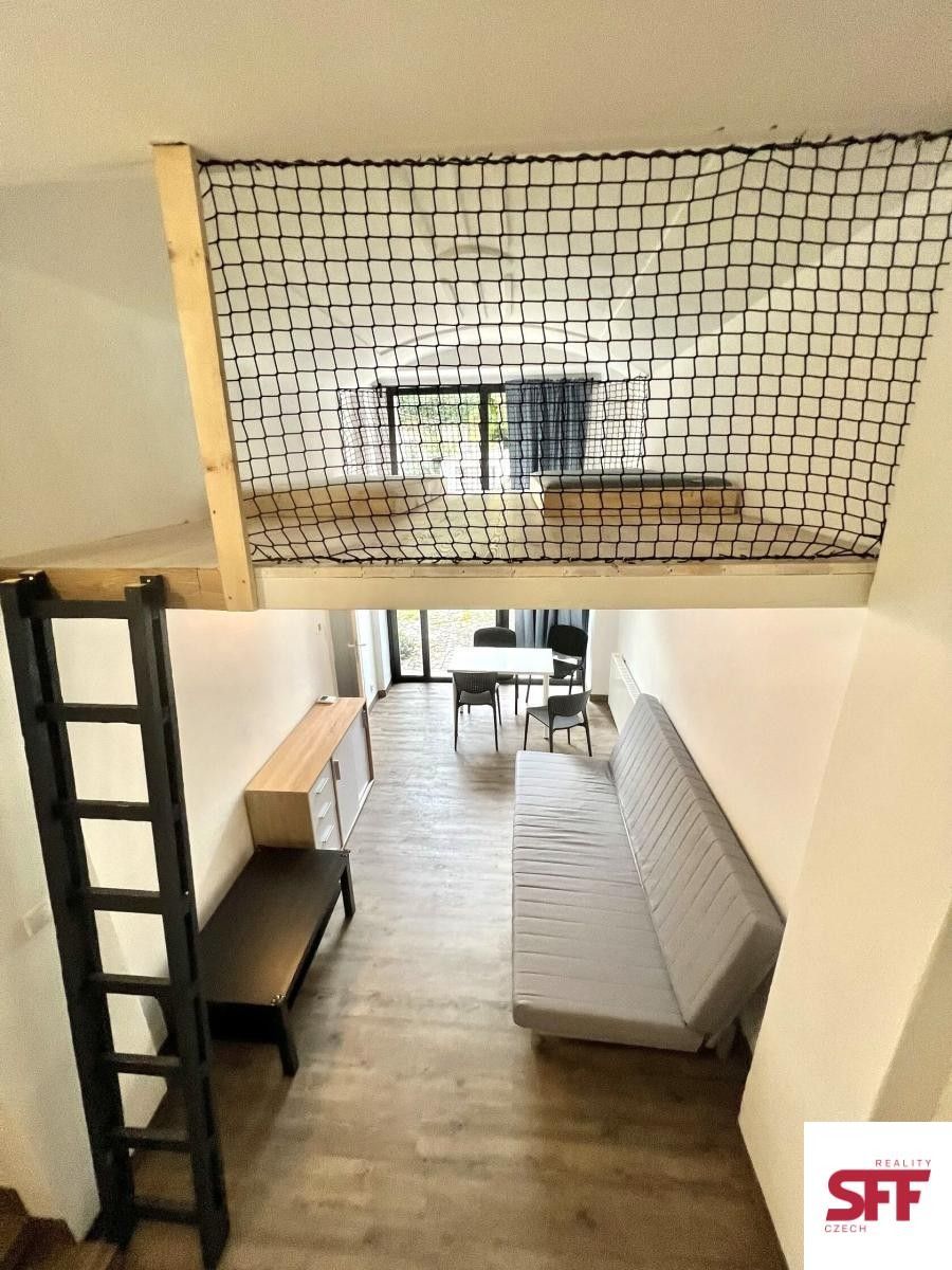 Pronájem byt 1+kk - Za Pohořelcem, Praha, 30 m²