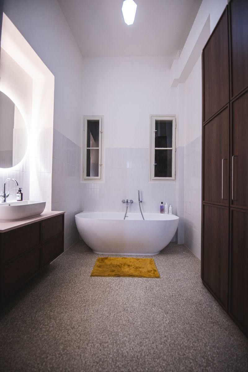 Pronájem byt 2+1 - Růžová, Praha, 52 m²