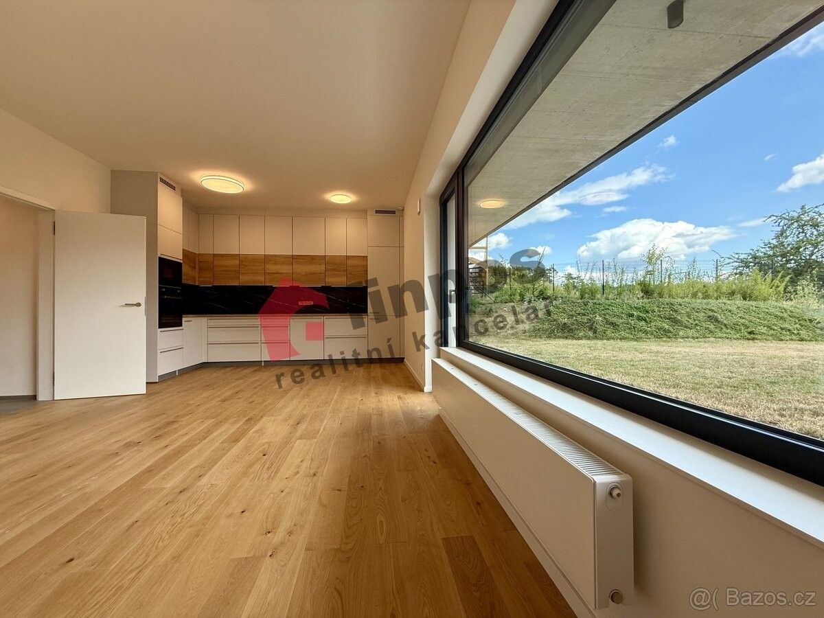 2+kk, Praha, 163 00, 67 m²