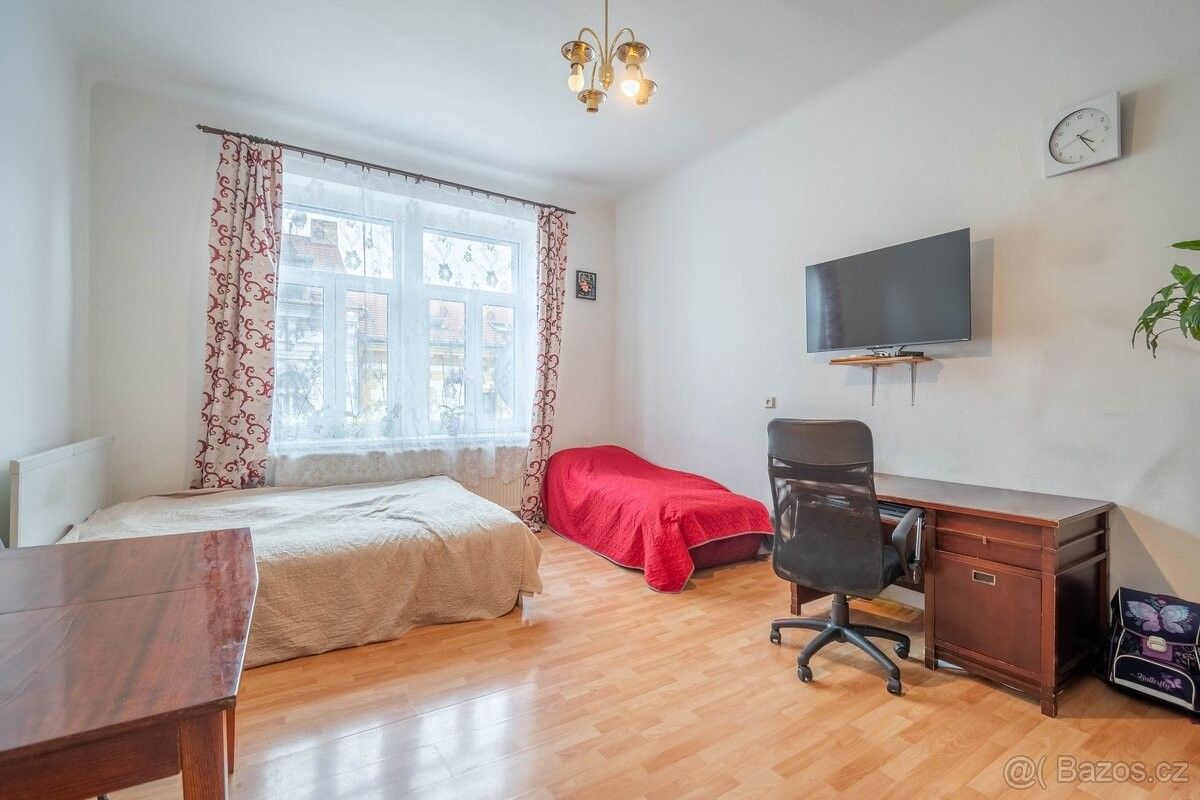 2+kk, Praha, 180 00, 48 m²