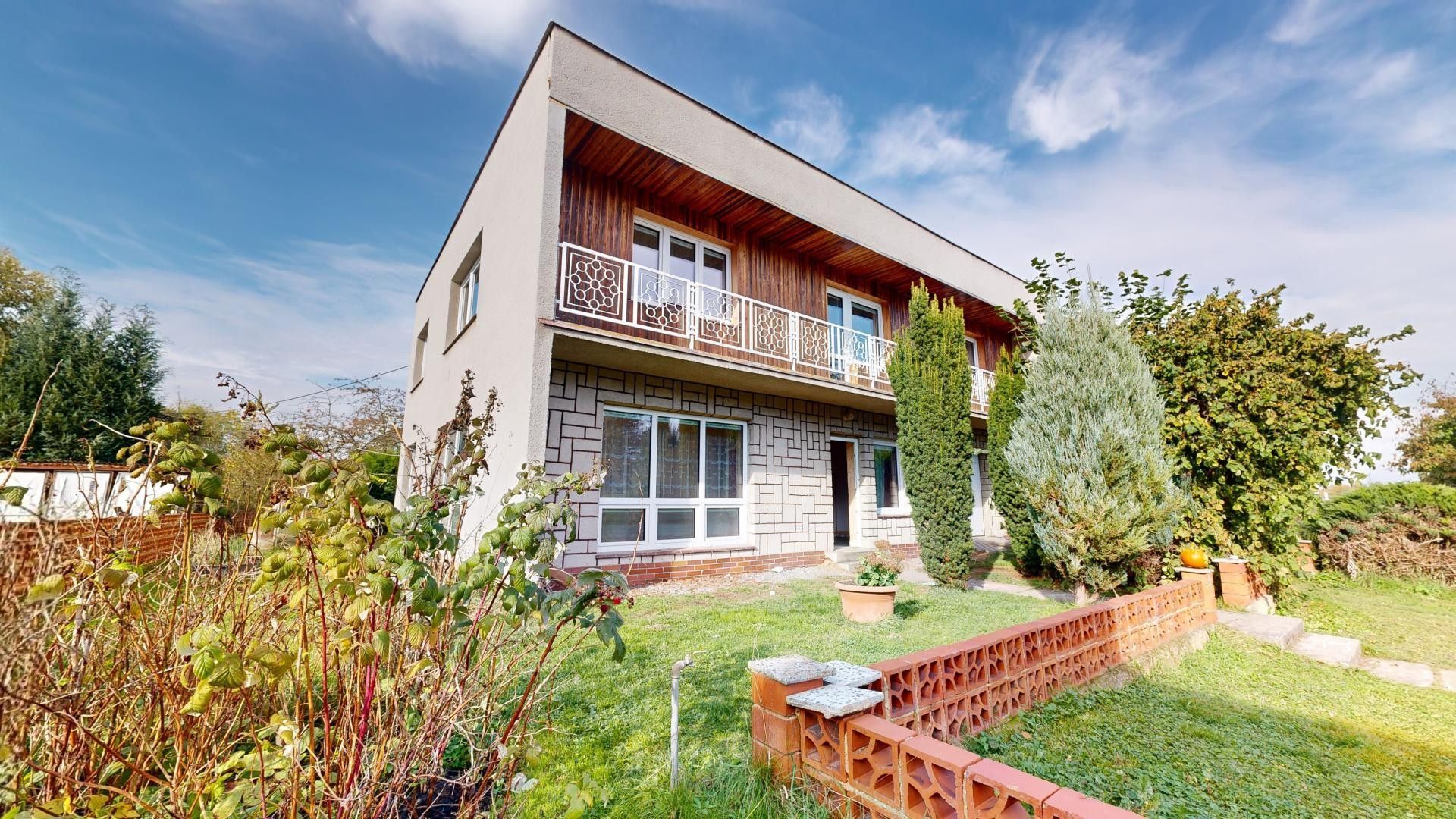 Ostatní, Bdeněves, 209 m²