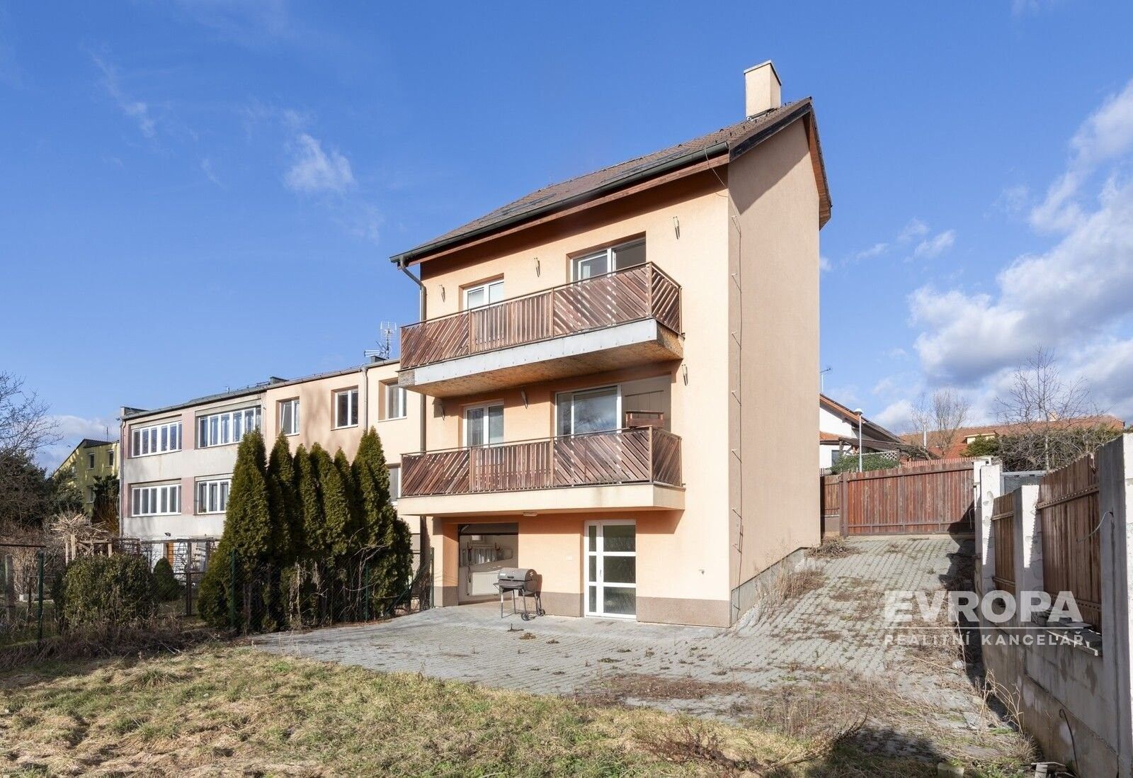 Rodinné domy, V Třešňovce, Psáry, 200 m²