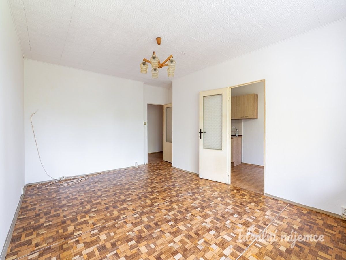 Pronájem byt 3+1 - Parmská, Praha, 72 m²