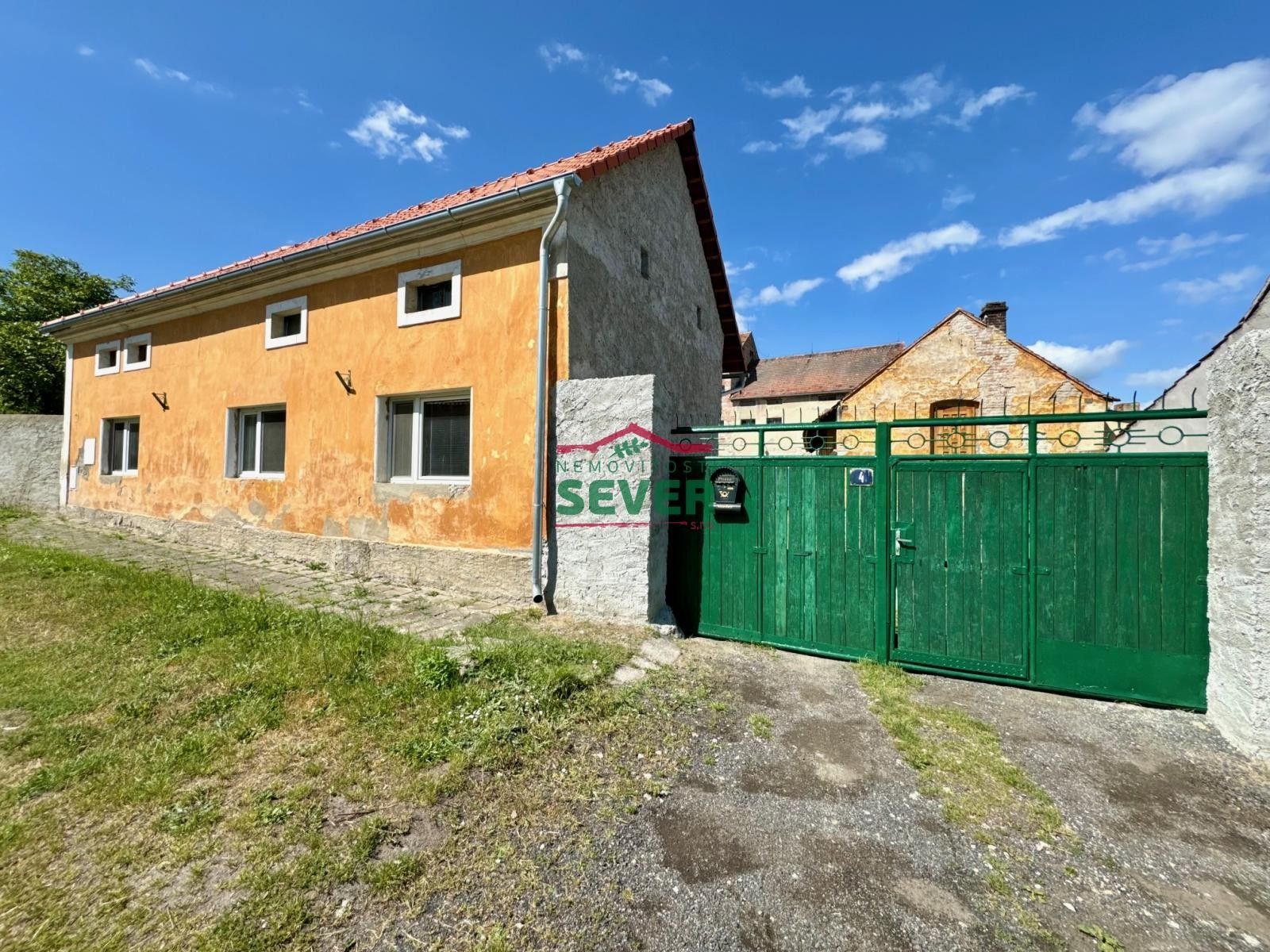 Rodinné domy, Nečichy, Louny, 160 m²