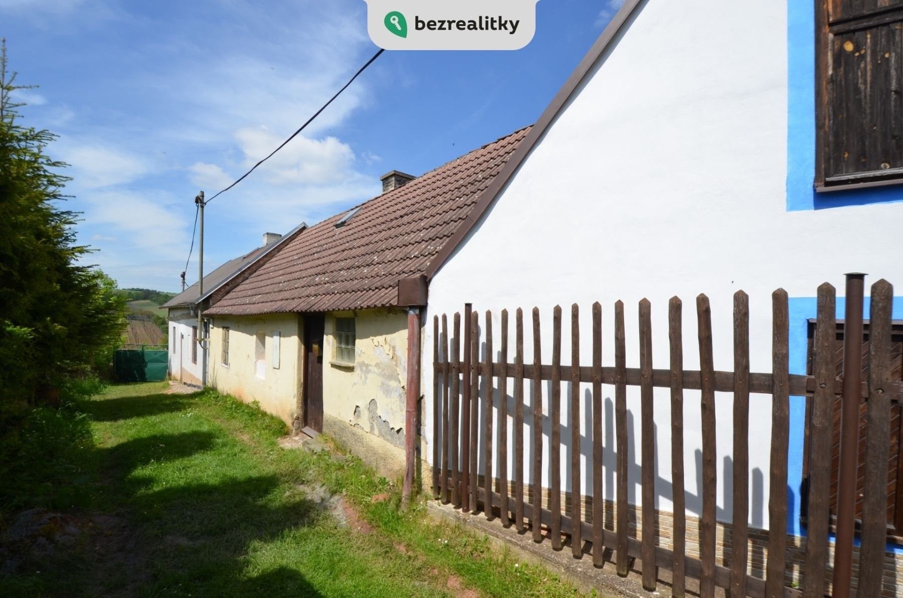 Ostatní, Vinařice, 82 m²