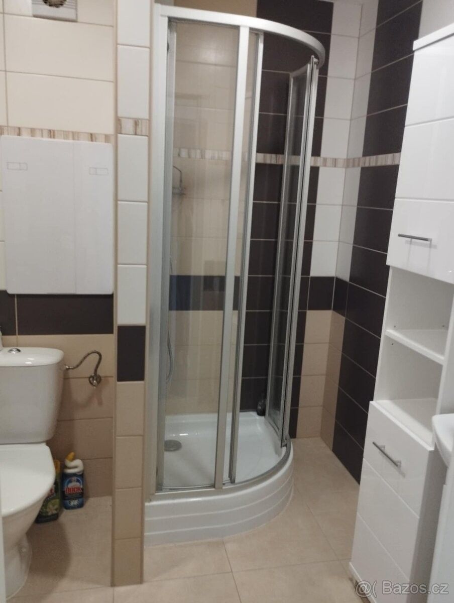 Ostatní, Mělník, 276 01, 42 m²
