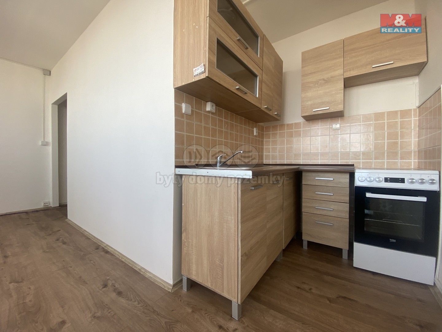 Pronájem byt 1+kk - Kundratická, Chomutov, 23 m²
