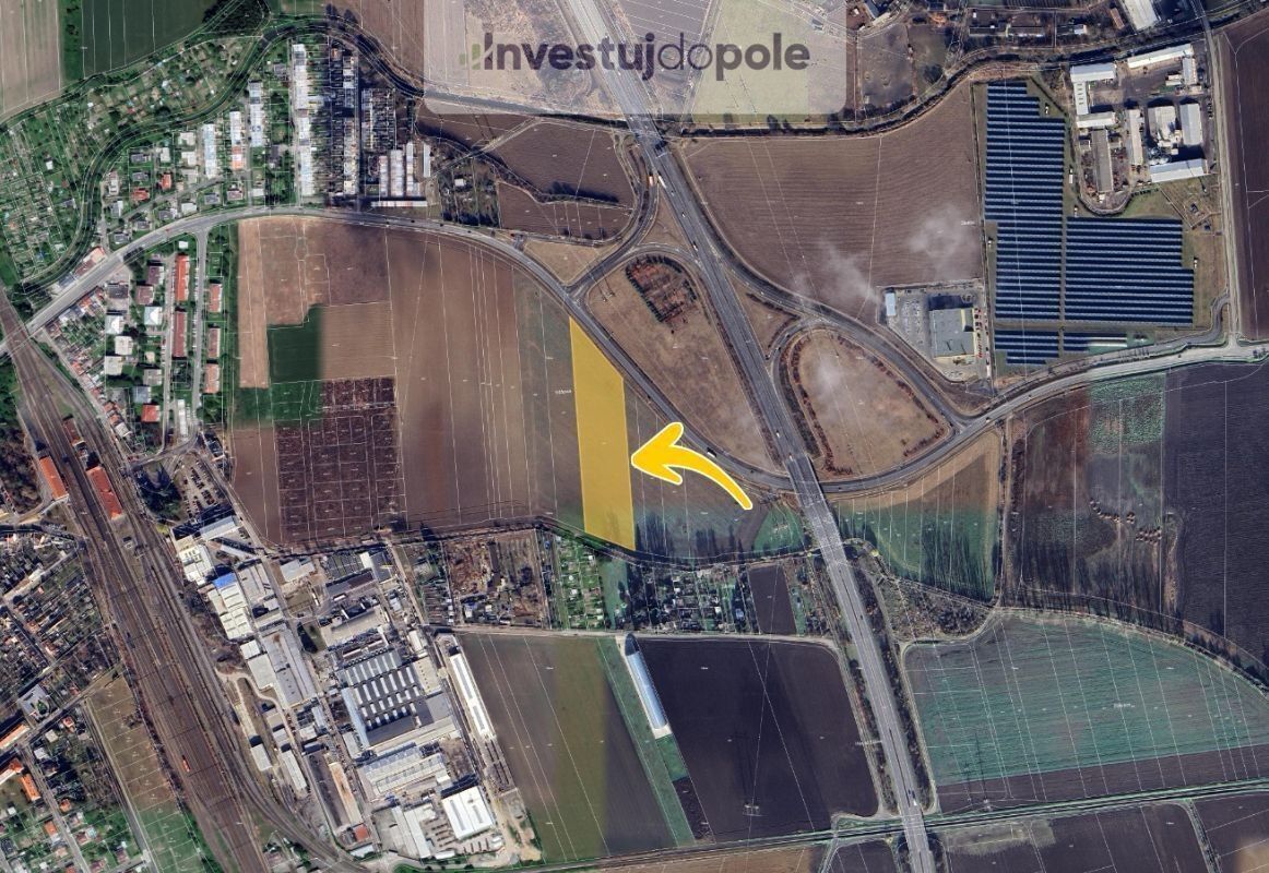 Prodej zemědělský pozemek - Hulín, 15 269 m²