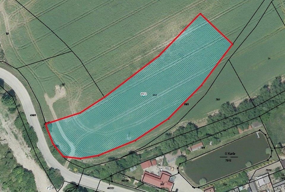 Zemědělské pozemky, Chlumčany, 3 565 m²
