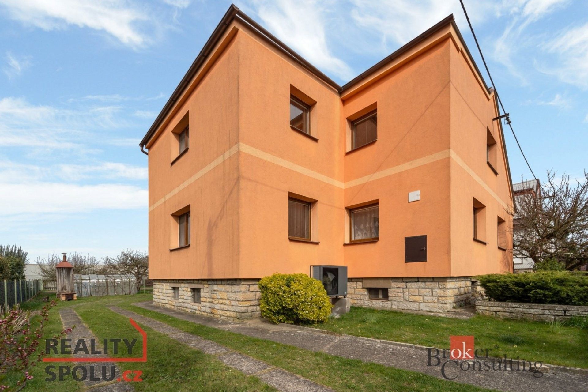 Prodej rodinný dům - Pitkova, Opočno, 200 m²