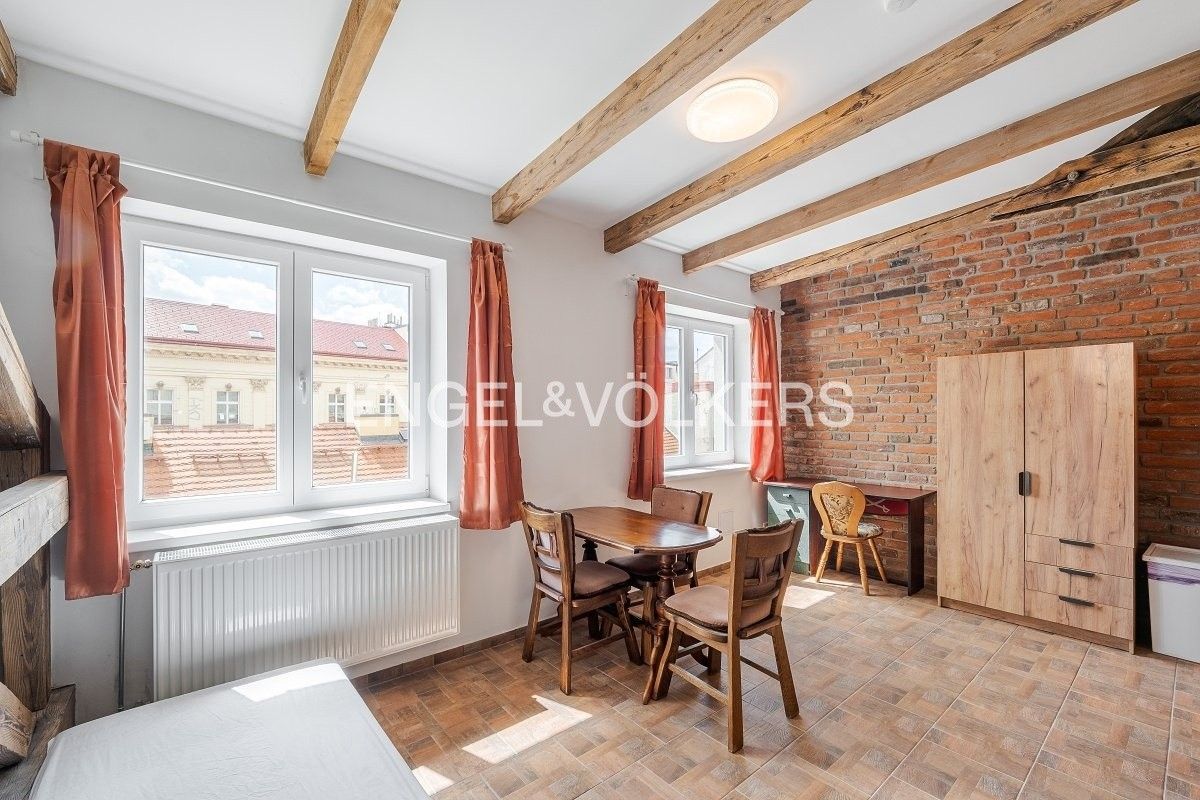 1+kk, Soukenická, Praha, 41 m²