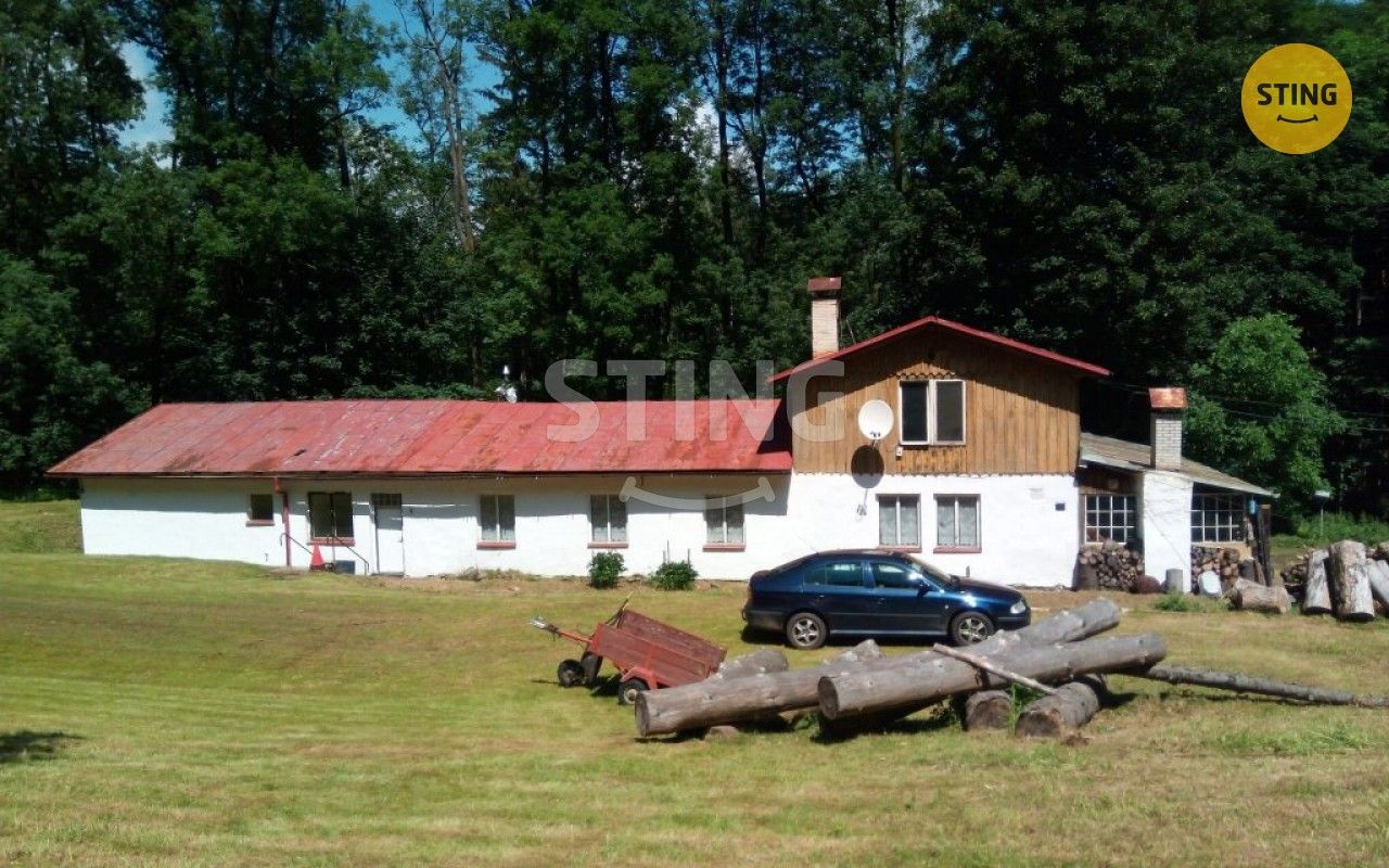 Památky, Česká Ves, 500 m²