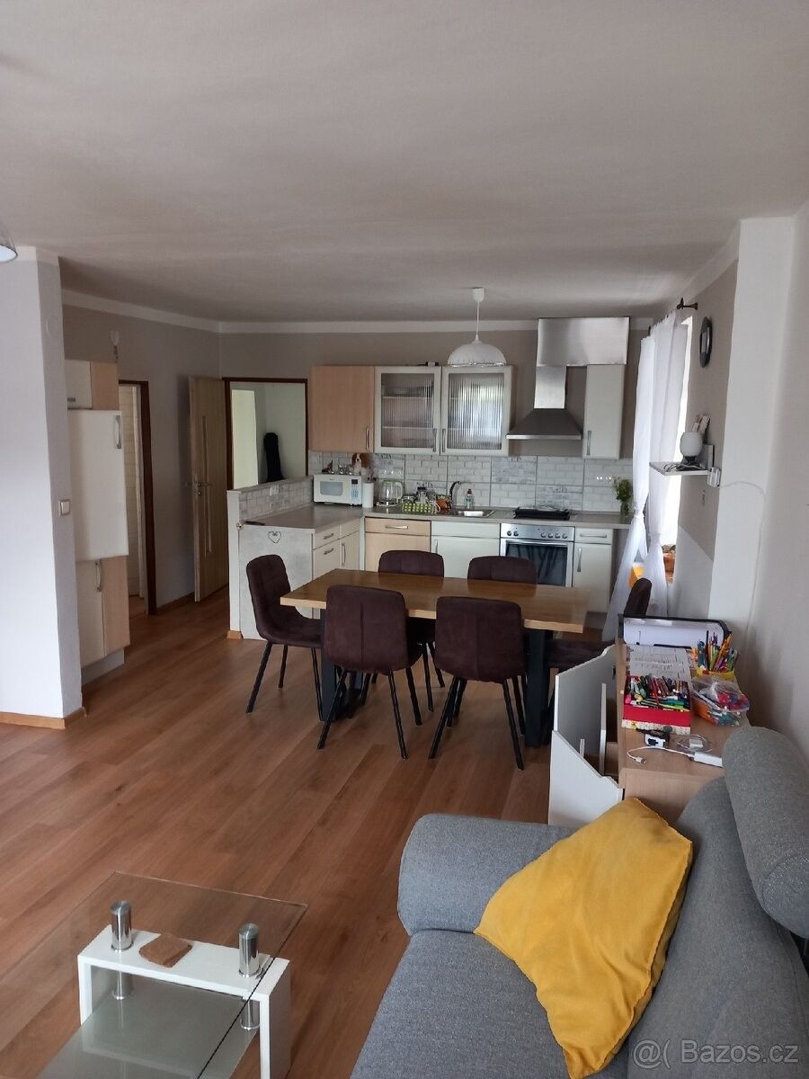 Prodej dům - Pelhřimov, 393 01, 278 m²