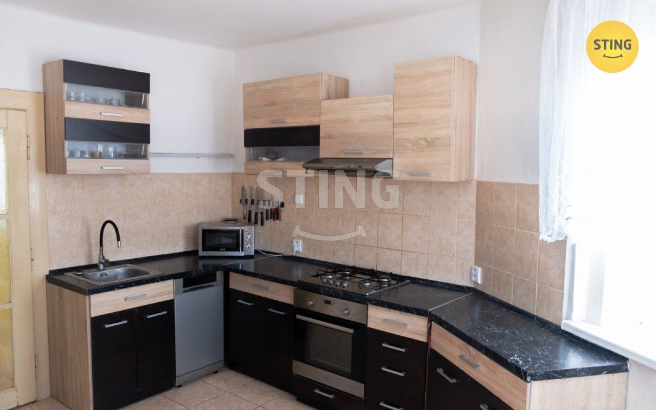 Prodej rodinný dům - Býkev, 150 m²