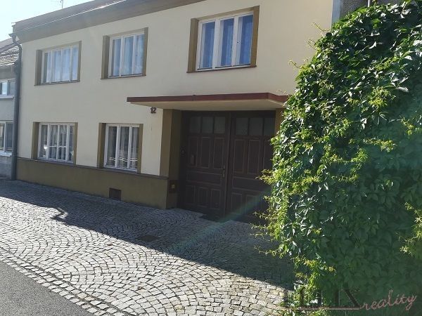 Rodinné domy, Lípy, Slatinice, 296 m²