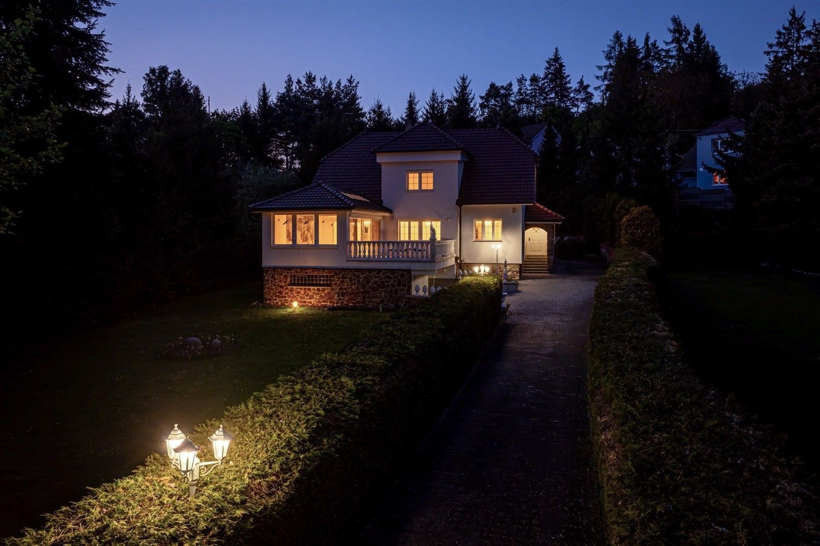 Ostatní, V Zátiší, Družec, 289 m²