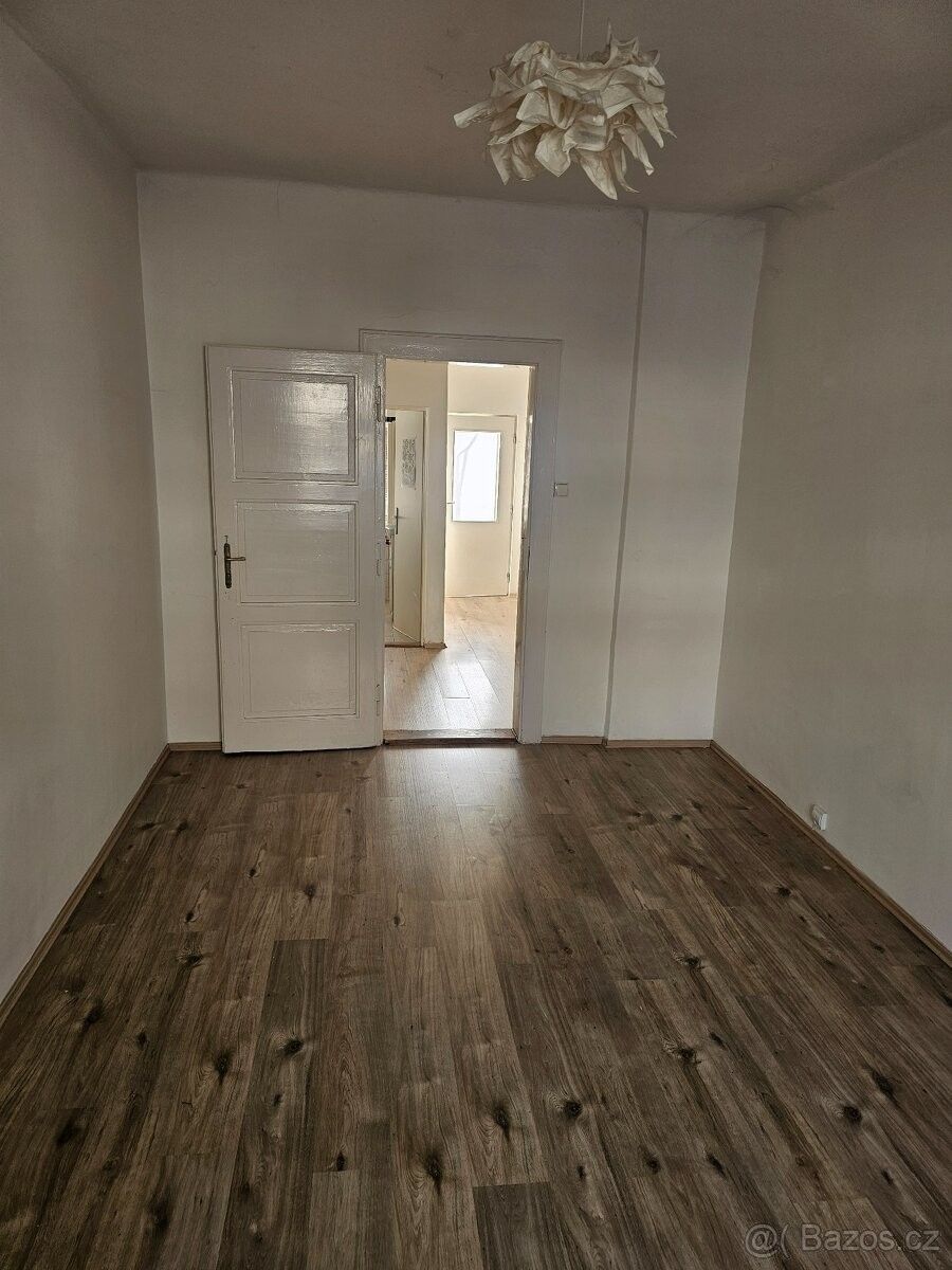 Pronájem byt 1+1 - Praha, 130 00, 28 m²