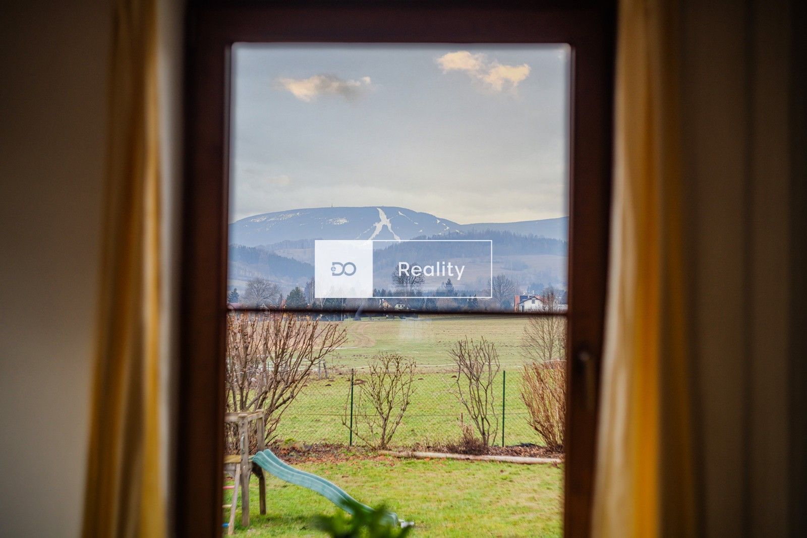 Rodinné domy, Vlčice, 147 m²
