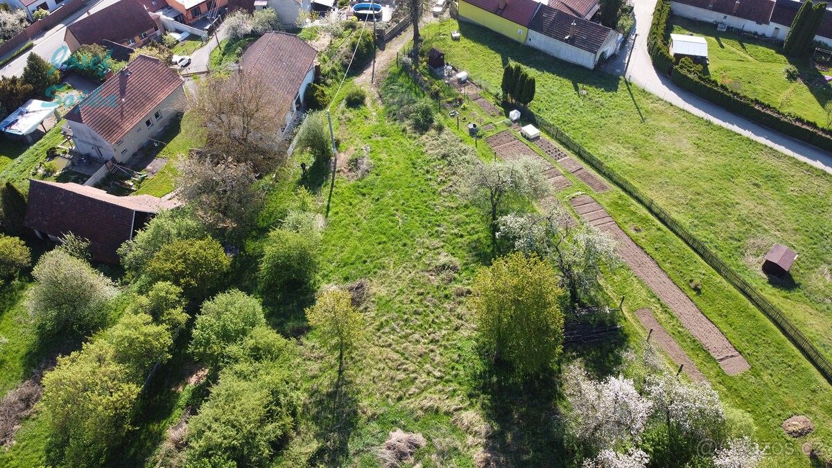 Prodej pozemek pro bydlení - Lipůvka, 679 22, 1 956 m²