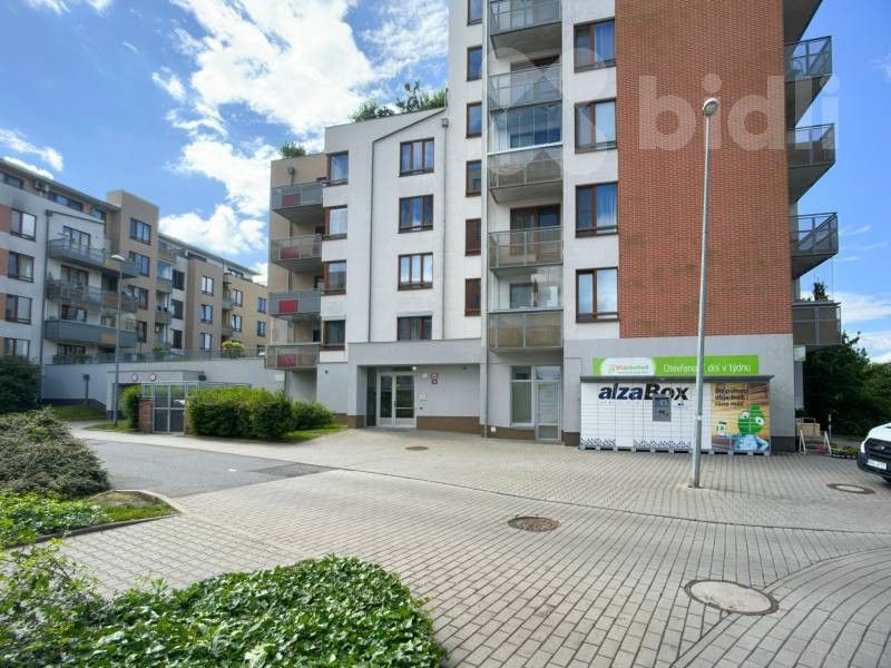 3+kk, Bermanova, Praha, 74 m²