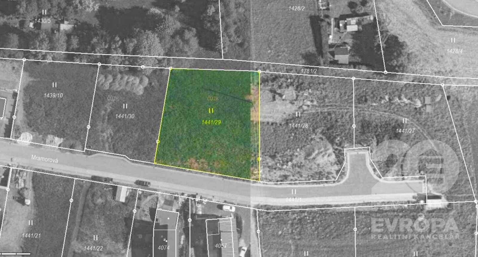 Prodej pozemek pro bydlení - Vrchlabí, 1 292 m²