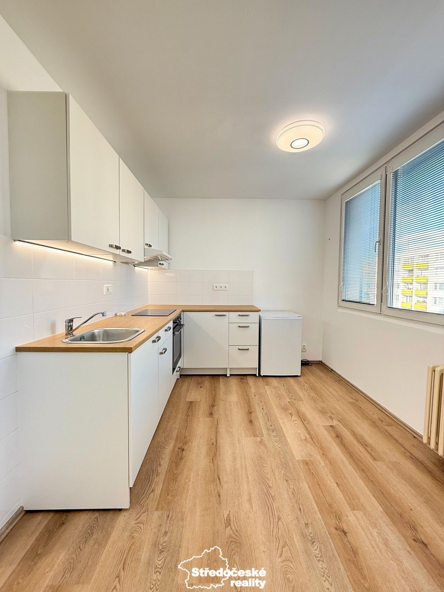 2+kk, Jana Švermy, Benešov, 41 m²