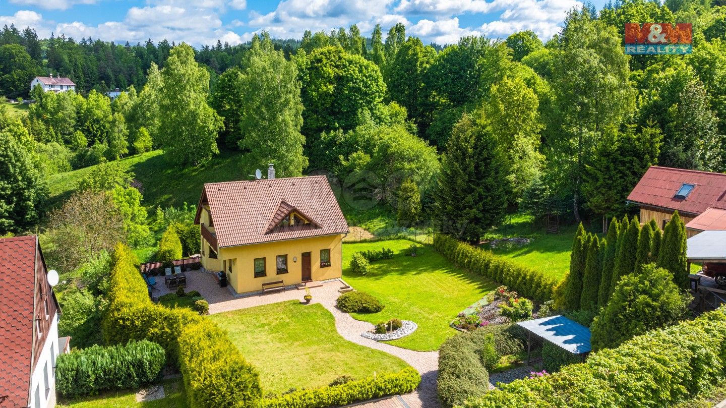Rodinné domy, Lučanská, Liberec, 191 m²