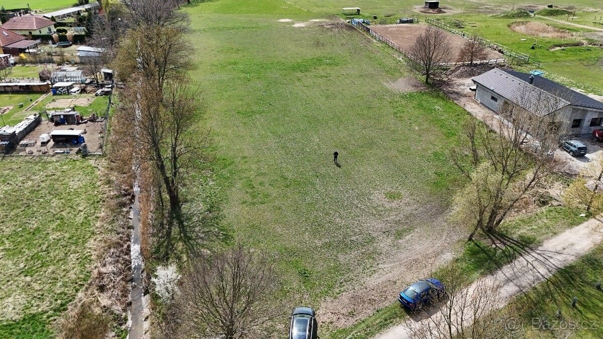 Prodej pozemek pro bydlení - Sezemice, 533 04, 835 m²