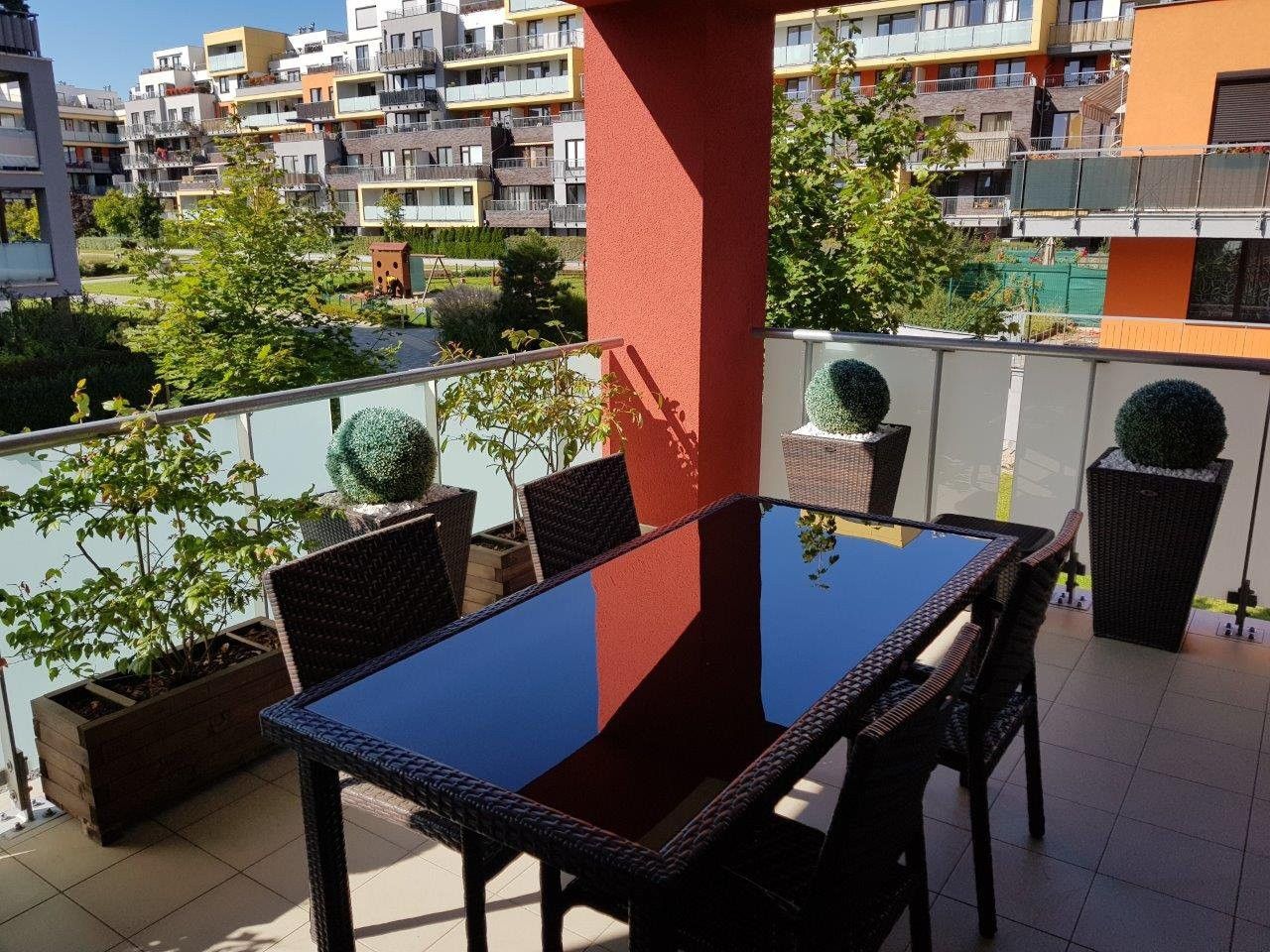 3+kk, Svitákova, Praha, 89 m²