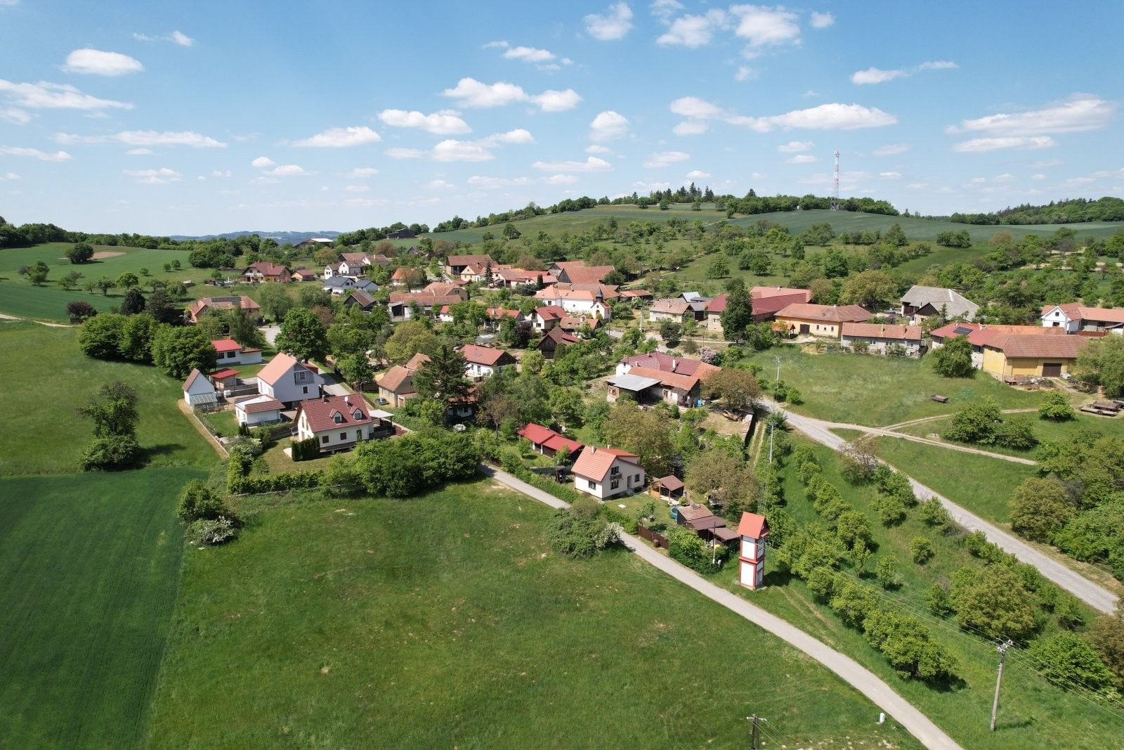 Pozemky pro bydlení, Veselí, Lomnice, 2 391 m²