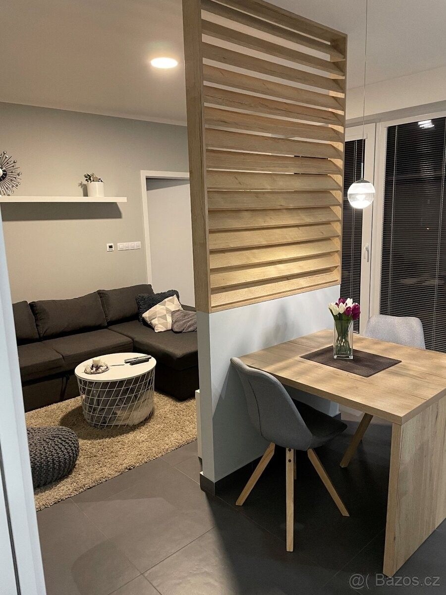 2+kk, Mladá Boleslav, 293 01, 71 m²