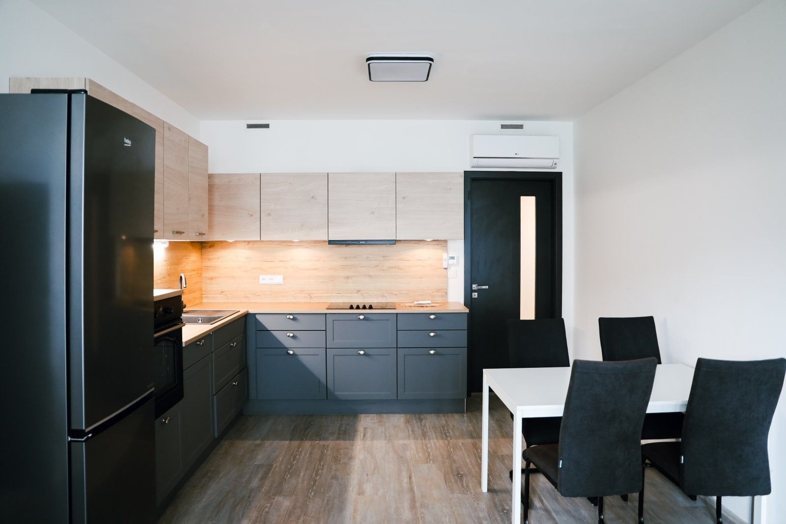 3+kk, Malešická,Žižkov,Praha, 72 m²