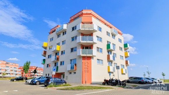 3+kk, Uherské Hradiště, 686 01, 85 m²