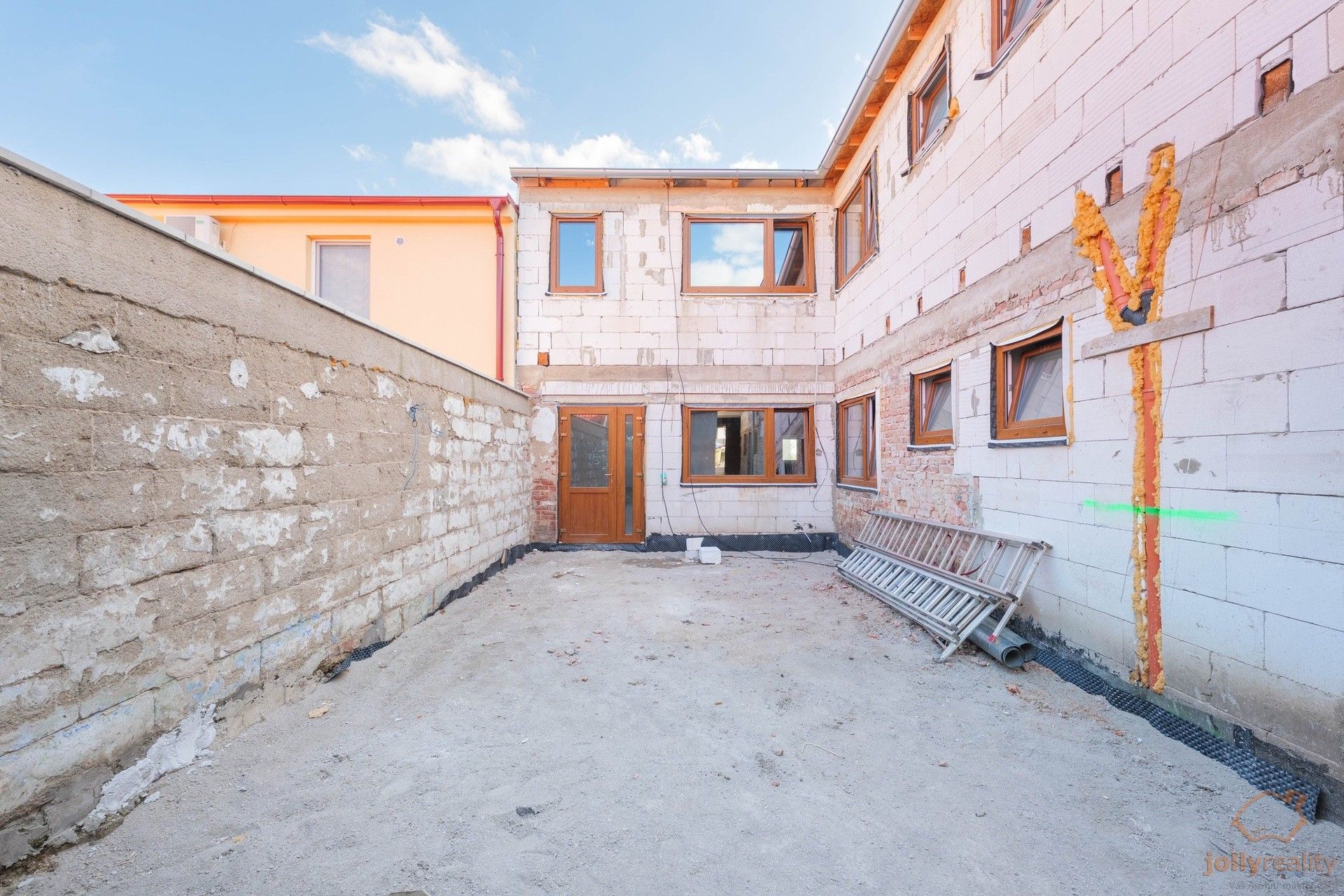 Prodej rodinný dům - Měnín, 239 m²